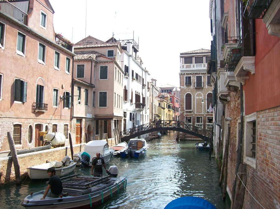 img00004.jpg